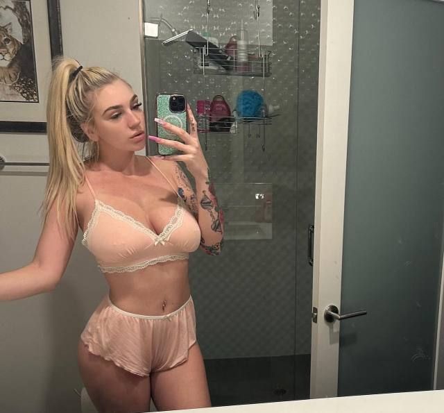 I am available for full service gfe bbj anal massage bareback car date naughty content sexting or FaceTime ЁЯТЛ - Image 3